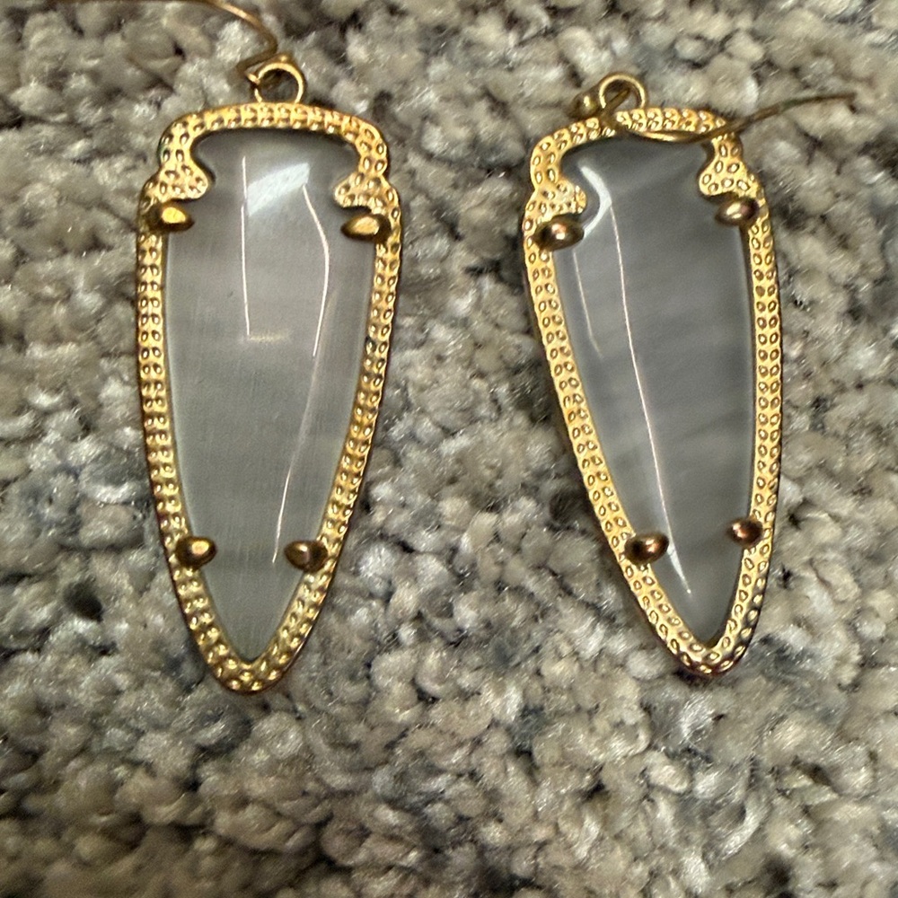 Kendra Scott Gold and White Drop Earrings